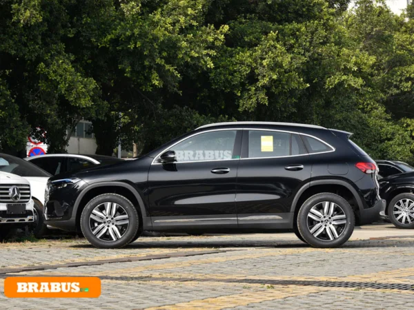 مظهر السيارة الكهربائية BENZ-EQA_4