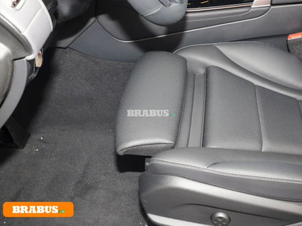 BENZ-EQC-electric-vehicle-Detail_5