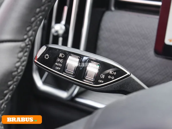 Discovery-06-gasoline-vehicle-Central-control_5