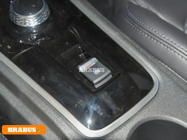 Escape-electric-vehicle-Central-control_8