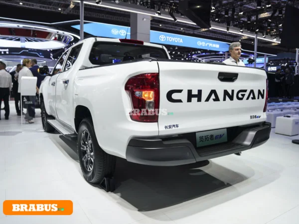 Explorer-electric-vehicle-Appearance_5