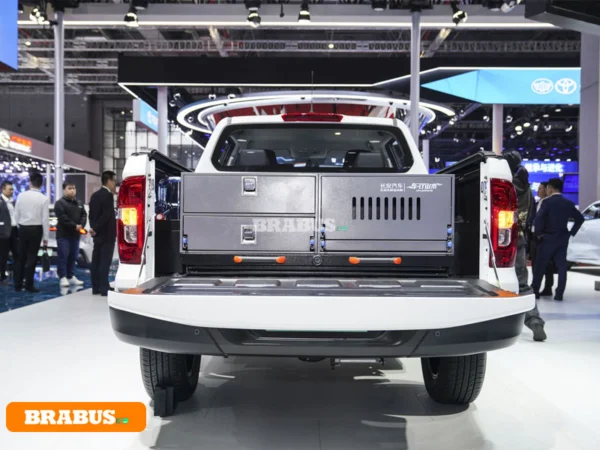 Explorer-electric-vehicle-Space_5