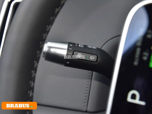 LI-L6-electric-vehicle-Central-control_5