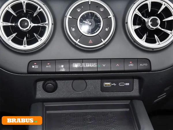 TANK-300HiT-4-electric-vehicle-Central-control_7