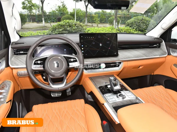 TANK-500HiT-4-electric-vehicle-Space_1