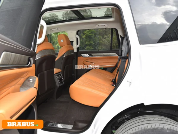 TANK-500HiT-4-electric-vehicle-Space_3