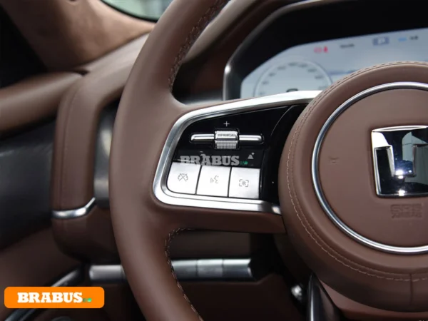 TANK-700HiT-4-electric-vehicle-Central-control_2