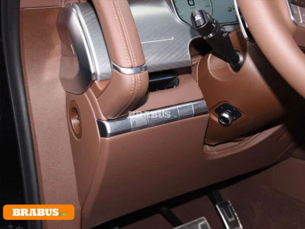 TANK-700HiT-4-electric-vehicle-Central-control_4