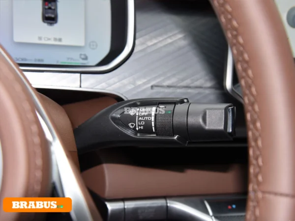 TANK-700HiT-4-electric-vehicle-Central-control_6