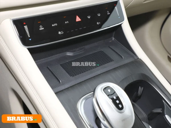 VOYAH-Dreamer-electric-vehicle-Central-control_7