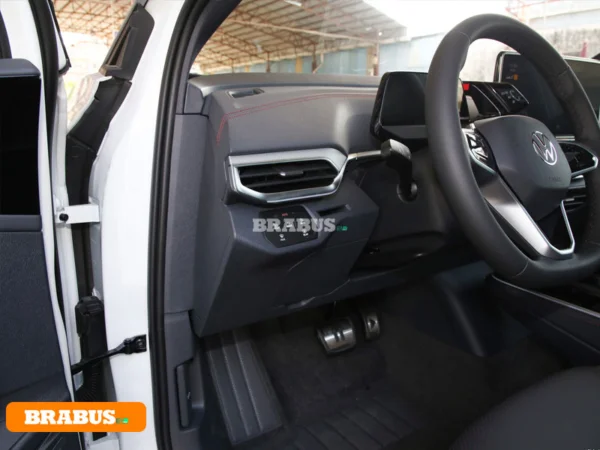 VW-ID4-crozz-electric-vehicle-Central-control_4