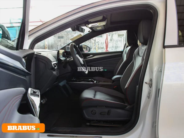 VW-ID4-crozz-electric-vehicle-Space_2