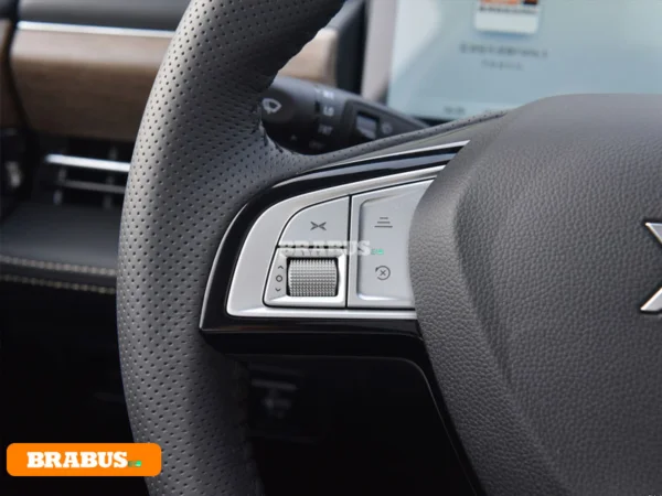 Xpeng-P5-электромобиль-Центральный-управление_2