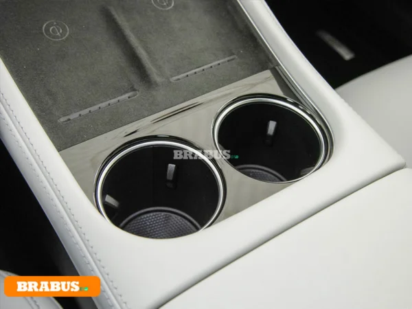 Xpeng-P7-electric-vehicle-Central-control_8