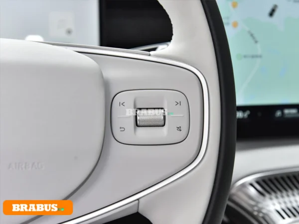 Xpeng-X9-электромобиль-Центральный-управление_3