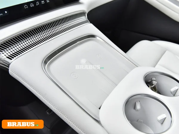 Xpeng-X9-электромобиль-Центральный-управление_7