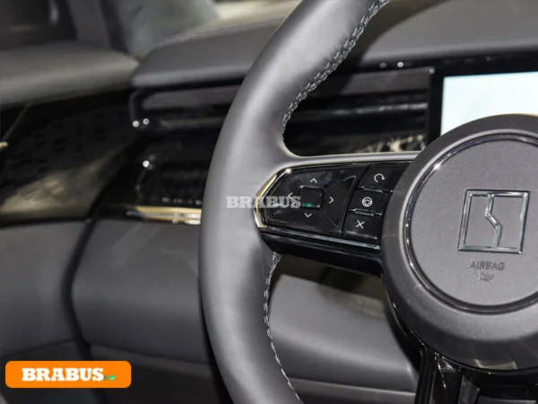 ZEEKR-009-электромобиль-Центральный-управление_2