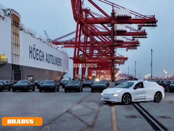 ZEEKR-электромобиль-транспорт_8